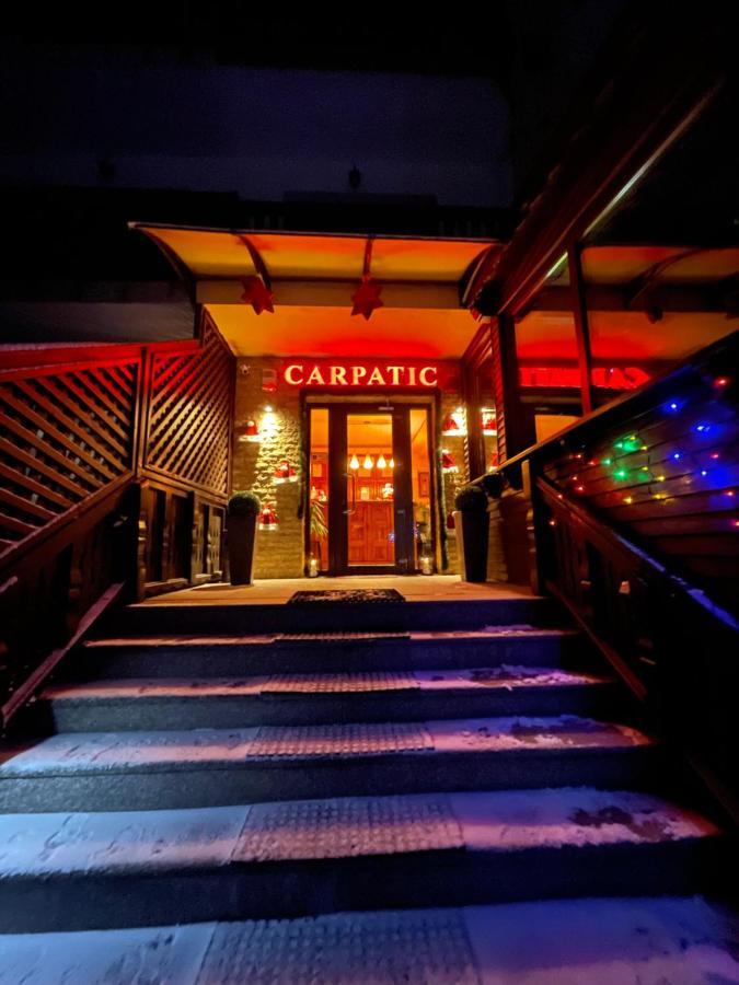 ホテル Carpatic プレデアル エクステリア 写真